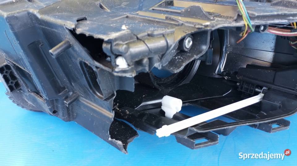 LAMPA REFLEKTOR LEWY PRZÓD EU 4F0941029CP XENON wielkopolskie Nowy Tomyśl