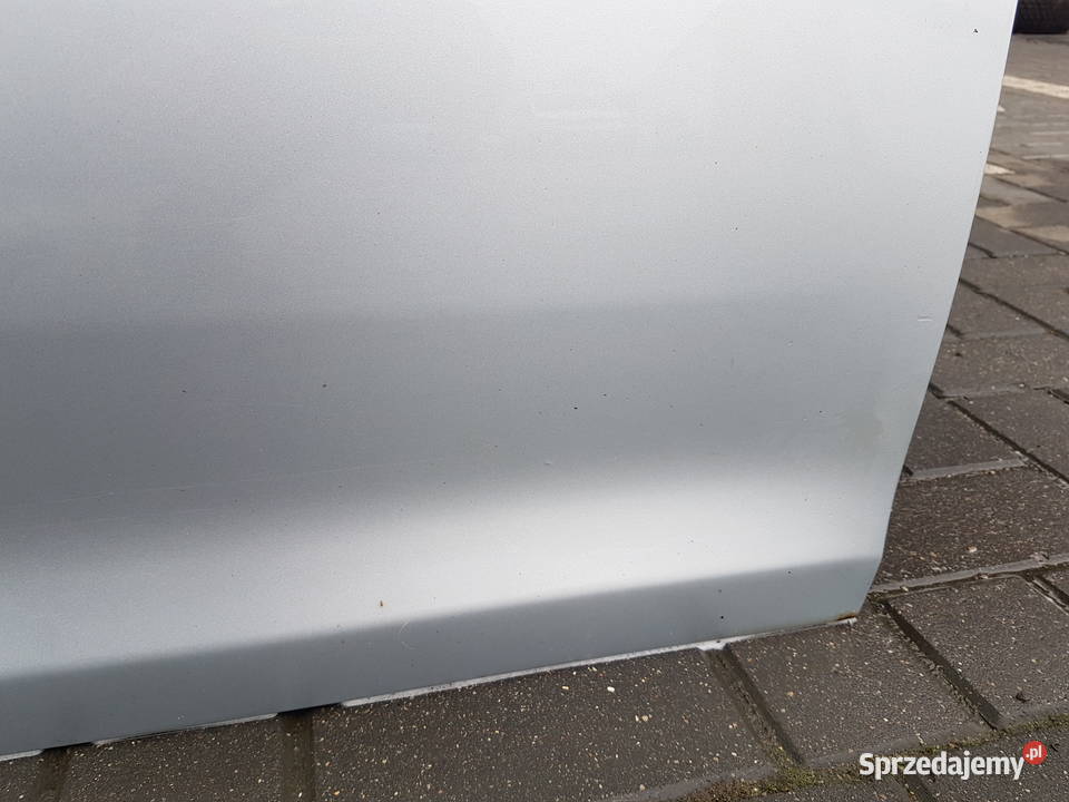VW GOLF V KOMBI 2009 2010 DRZWI PRAWE PRZOD Drzwi Turek
