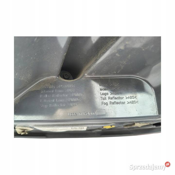 LAMPA LEWA Mercedes W176 201218r tylna lewa lift