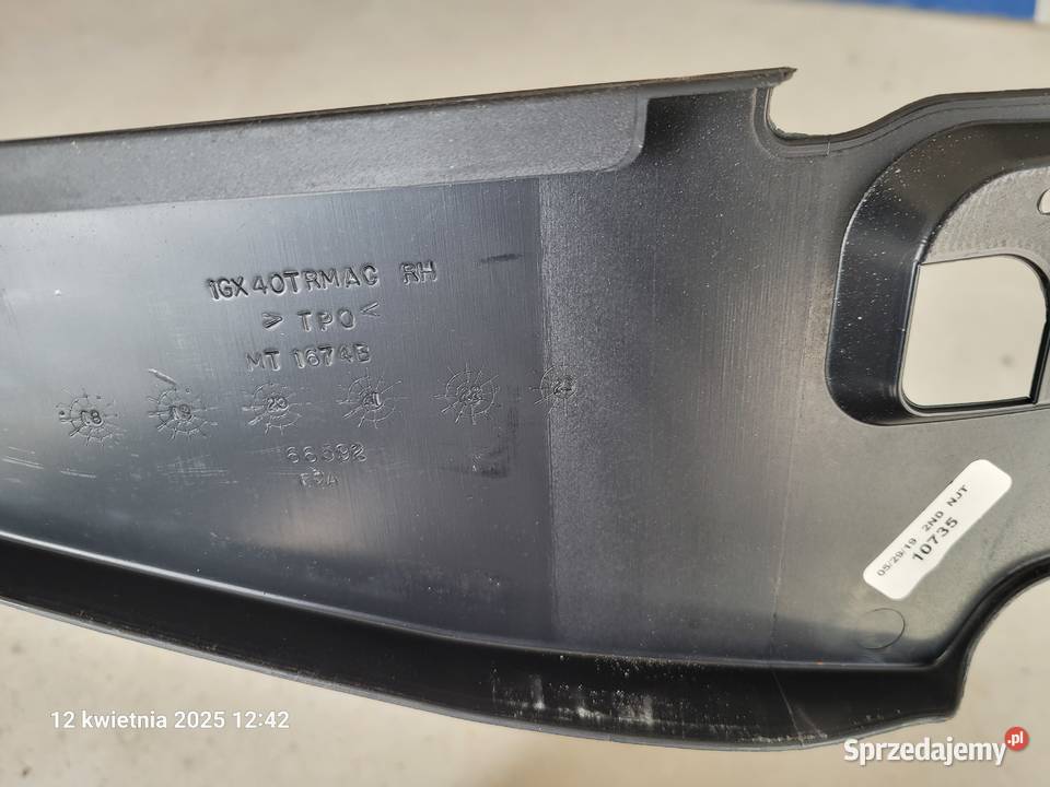 Ramka drzwi Jeep Grand Cherokee WK2 Radom