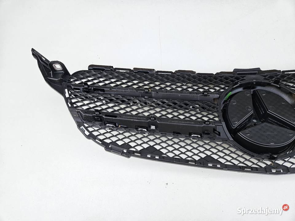 MERCEDES W205 1418 GRILL ATRAPA ZDERZAKA PRZÓD Międzychód