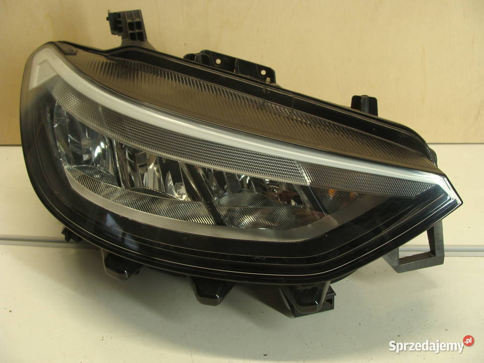 VW ID3 ID3 LAMPA PRZEDNIA PRAWA LED 10B941006A Oświetlenie Goleniów