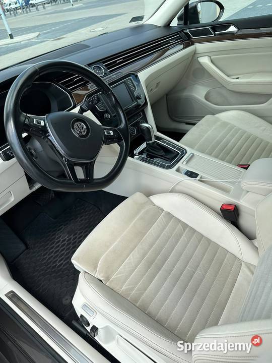 Passat 18 TSI DSG Highline pierwszy właściciel Volkswagen Parzniew