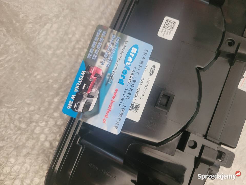 LAMPA TYŁ FORD COURIER R2X613405AC R2X613405AA Radom