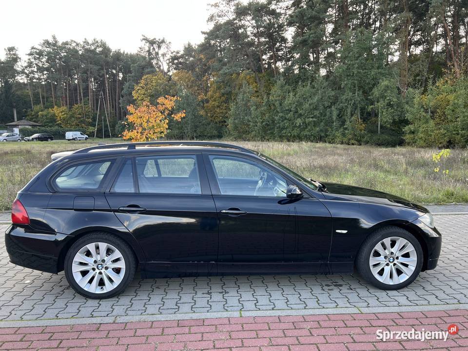 BMW E91 318d 143 2007r Seria 3