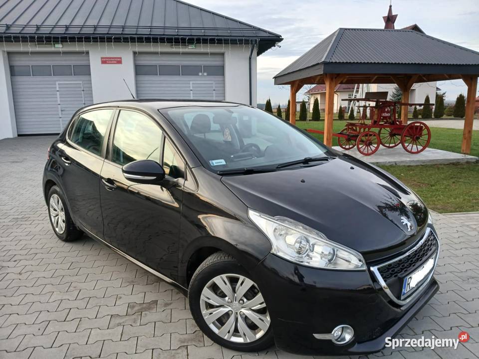 Peugeot 208 Przebieg 80 14 benzyna 2012 Manual Przeworsk