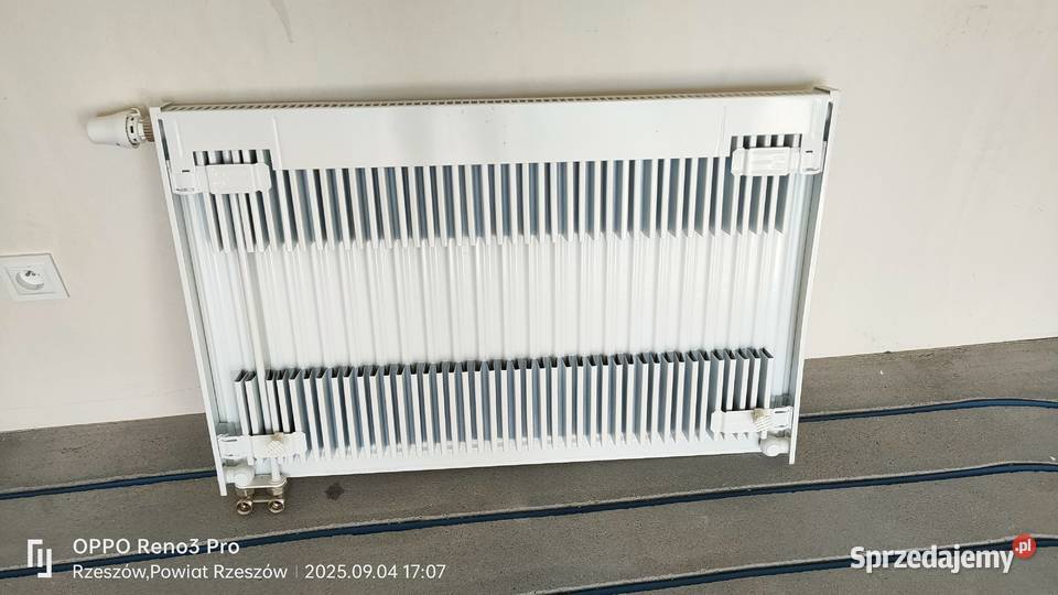 Sprzedam Grzejniki z głowicami termostatycznymi Rzeszów