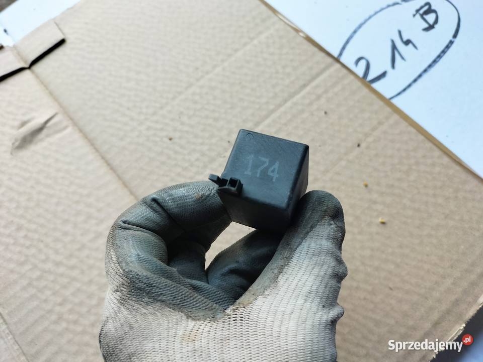 przekaźnik 174 1H0955529 Kamień-Kolonia