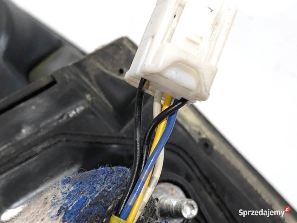 LUSTERKO PRAWY MITSUBISHI LANCER VIII Hatchback