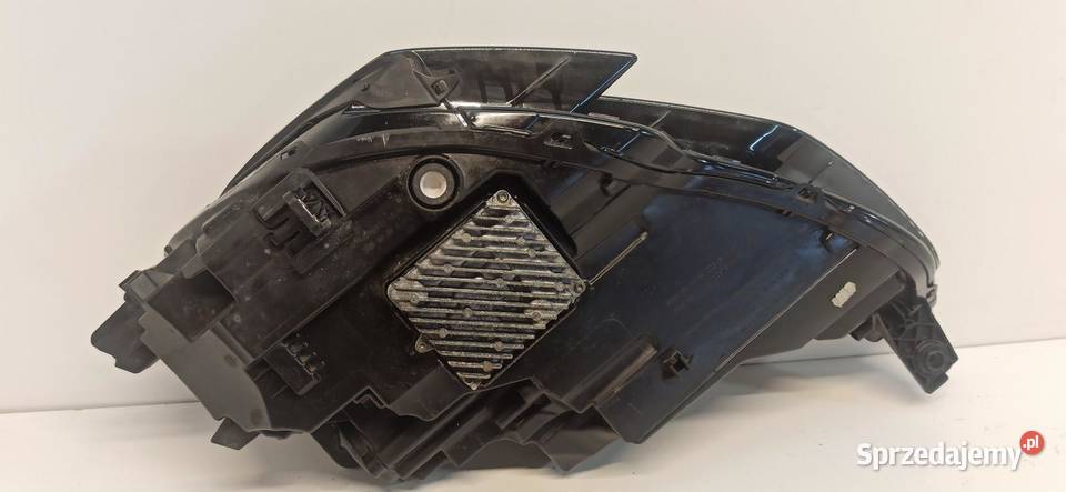AUDI A3 8Y LAMPA FULL LED PRAWY PRZÓD 8Y0941034A Lampy przednie