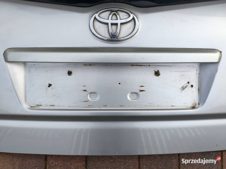 Klapa Bagażnika Toyota Corolla Verso II Srebrna Wyszków