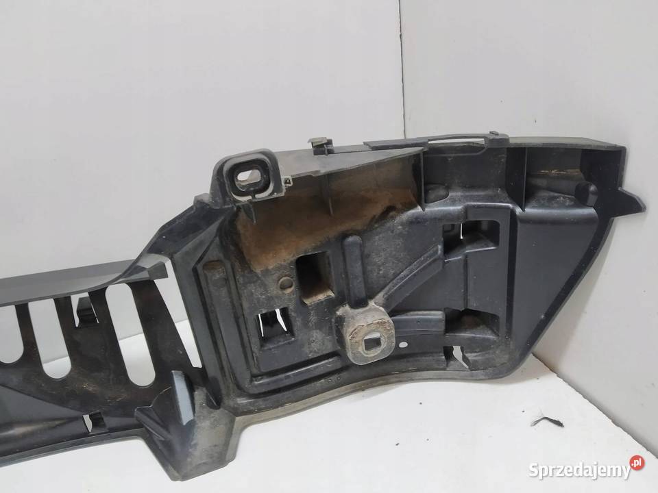 ŚLIZG ZDERZAKA TYŁ KPL SEDAN 8050385 Bmw Seria 6 Rok produkcji 2014 świętokrzyskie