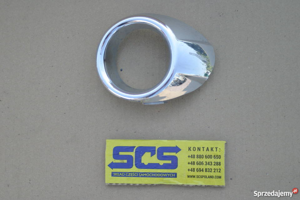 FORD FIESTA MK6 CHROM RAMKA HALOGENU PRAWA PRZÓD osobowe sprzedam