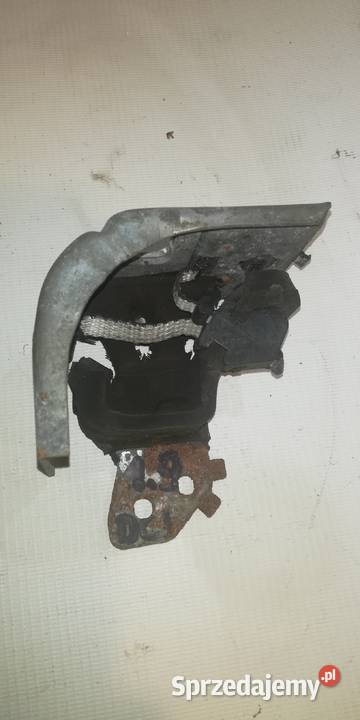 wieszak tłumika 19dci Renault Grand Scenic 2 łódzkie Piotrków Trybunalski