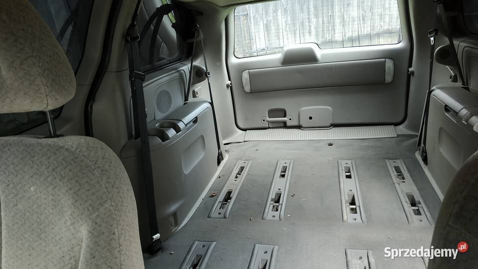 Chrysler Grand Voyager 2003 uszkodzony Kosarzew Dolny-Kolonia