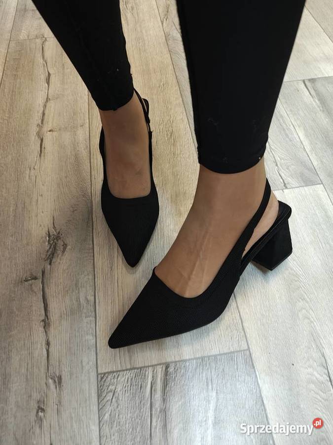 43 Czarne czółenka wieczorowe z odkrytą piętą Kraków