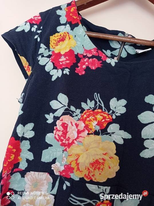 Granatowa bluzka w kwiaty XL