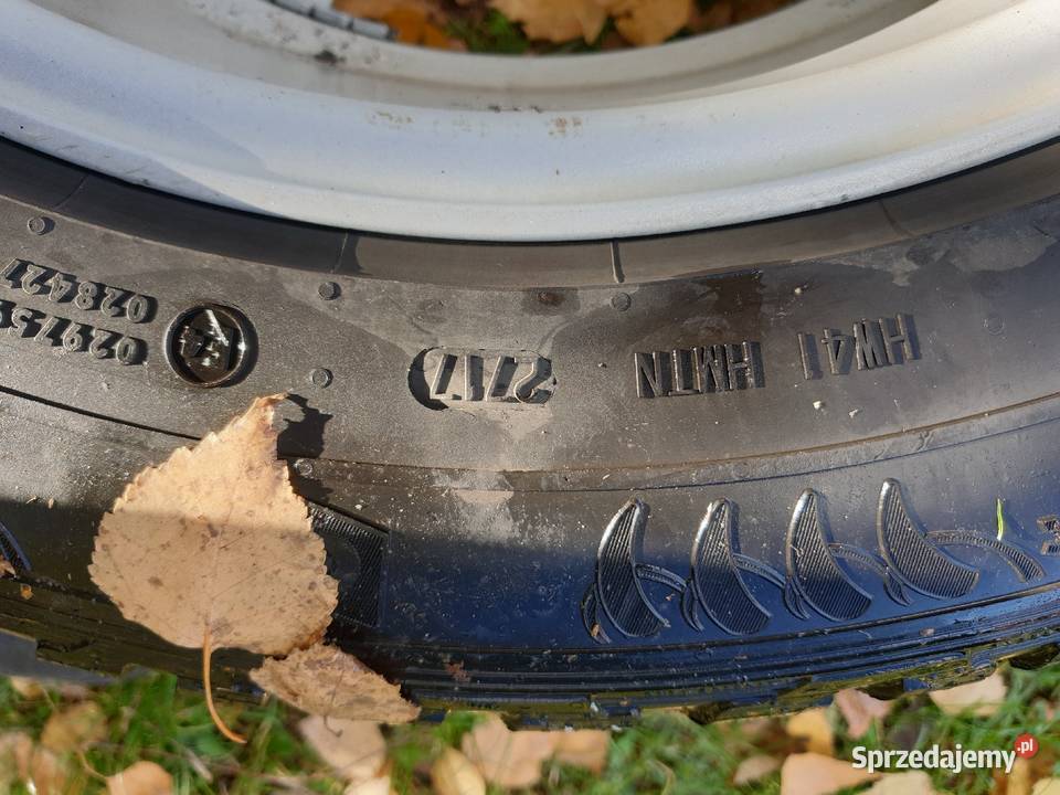 Felgi aluminiowe 17 opony zimowe nissan xtrial dolnośląskie Strzelin