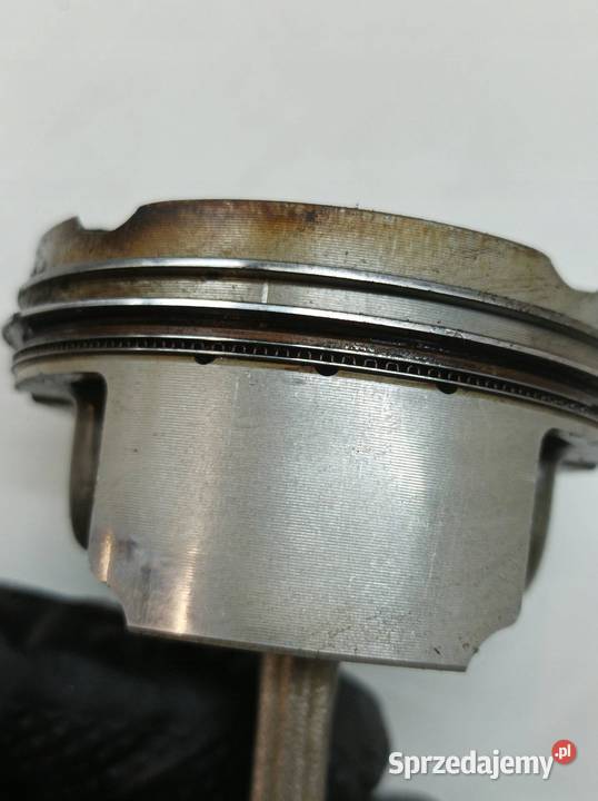 TŁOK KORBOWÓD ART Suzuki GSXR600 K8 K9 L0 Blok silnika świętokrzyskie