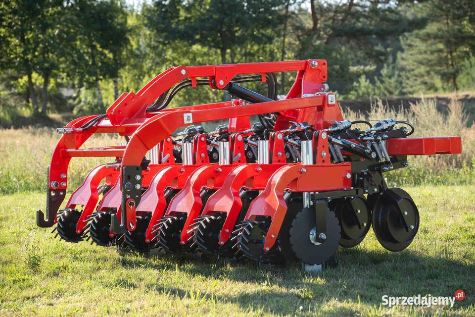 Agregat Strip Till uprawa pasowa 3 m zawieszany Gostynin