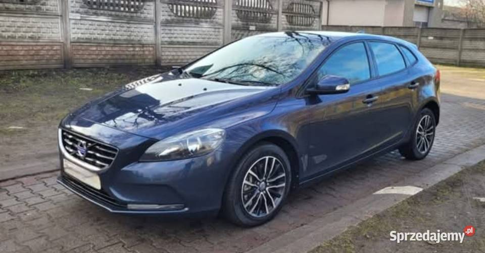Volvo V40 D4 20 190 2014 Rok produkcji 2014 Zabrze sprzedam