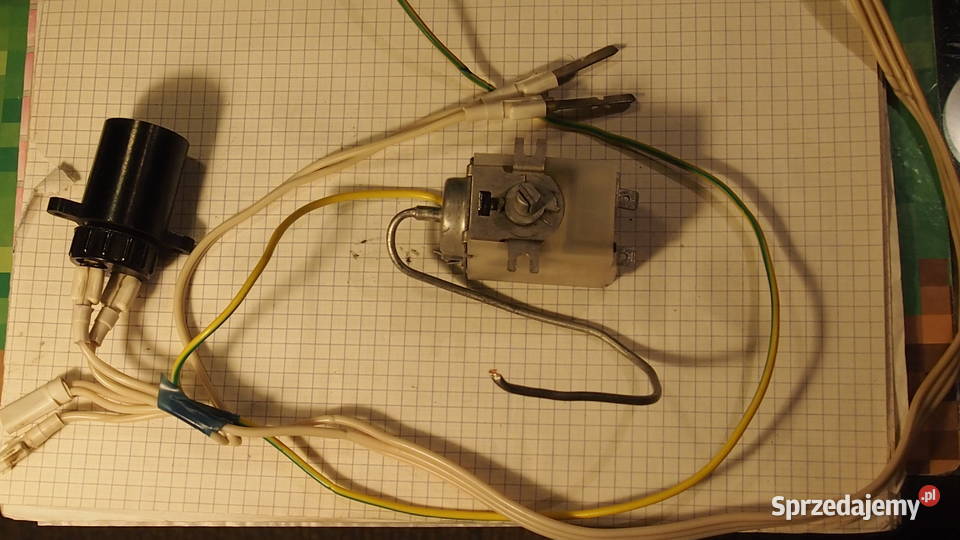 Termostat produkcji radzieckiej T 111 6A 115V Tychy