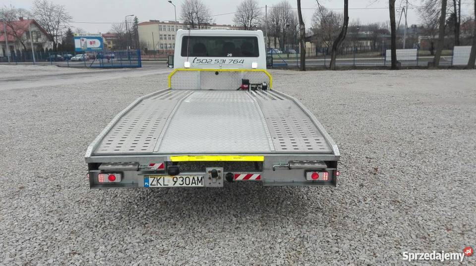 Ford transit autolaweta pomoc drogowa najazd łódzkie