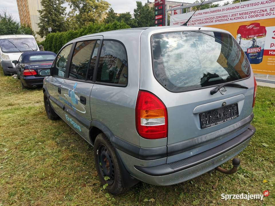 Opel Zafira nie lpg gaz CNG hak nowe tarcze Zafira Tarnów