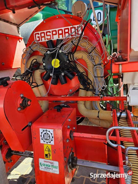 Siewnik 6 Rzędowy Gaspardo ST300 R6 MicroC do Do sieczkarni Turów