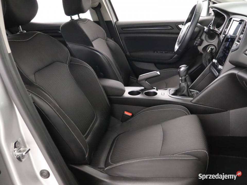 Renault Megane 12 TCe Bielany Wrocławskie