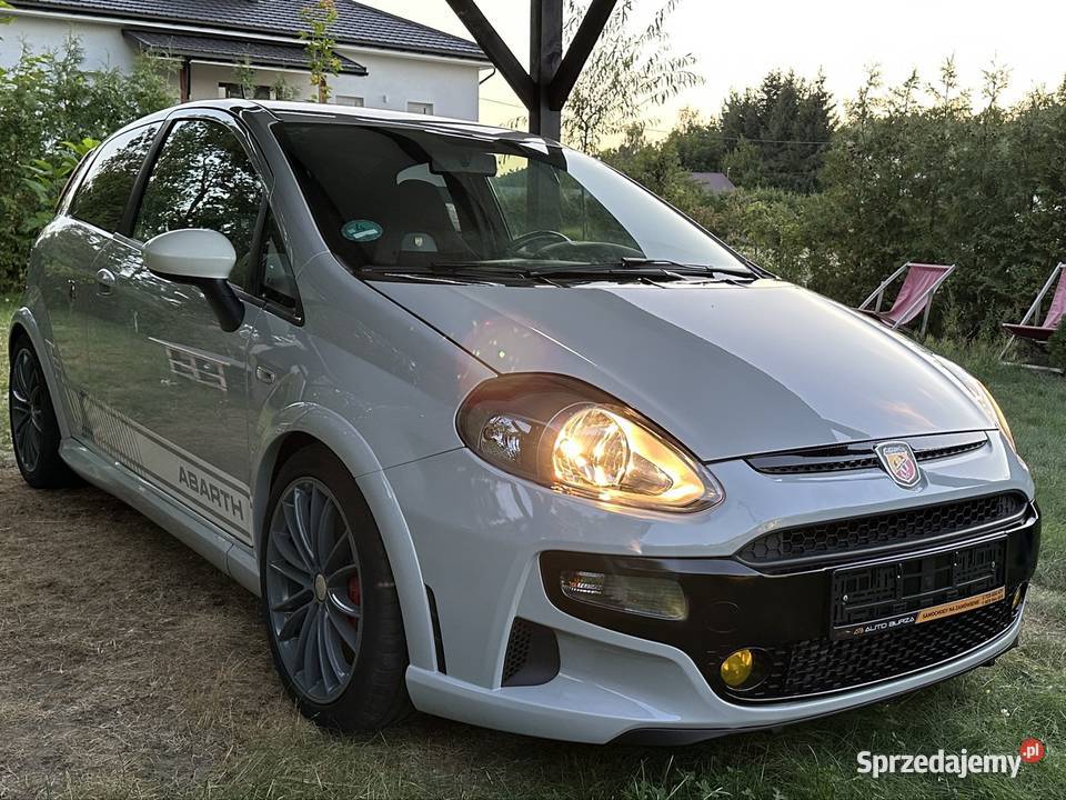 Abarth Punto Evo szary piękny Włoch Bródek