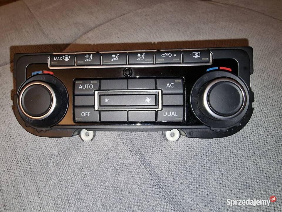 Panel klimatyzacji i nawiewu Vw Passat b7 Rok produkcji 2011 Lublin