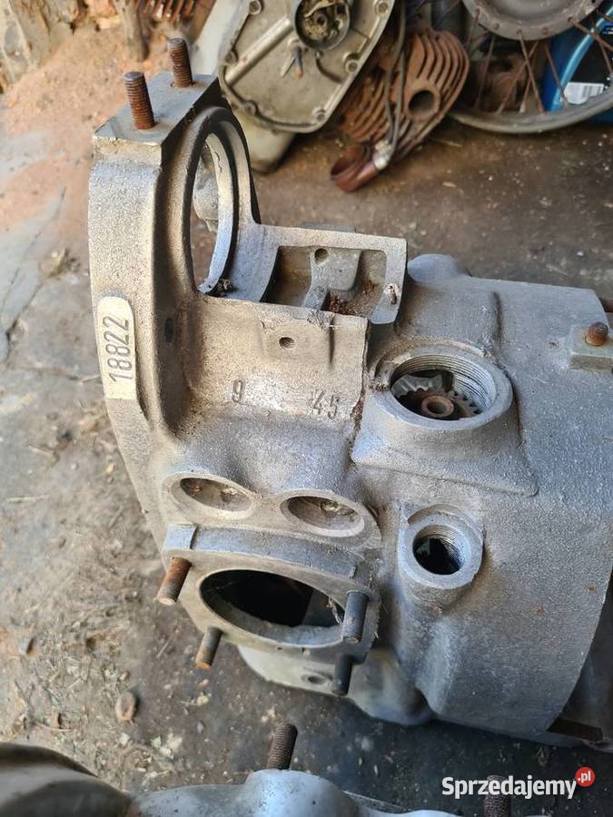 Silnik kartery Ural M62 M63 M67 Kartery Mszana