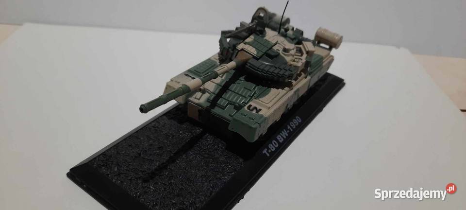 model T80 BW1990 skala 1x72 K13 8 Warszawa