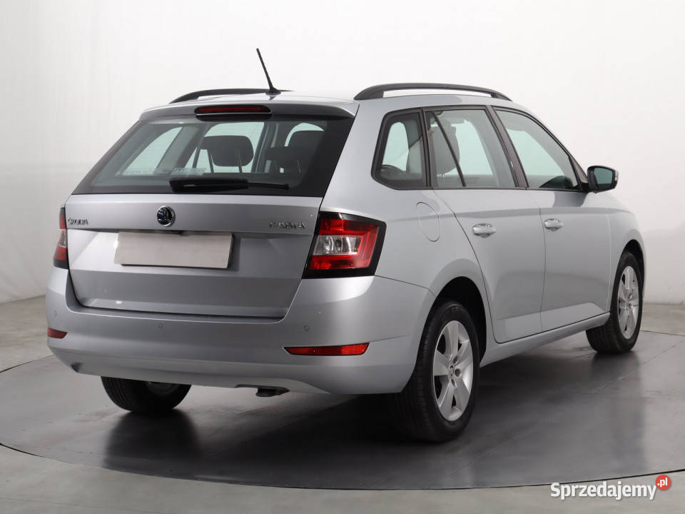 Skoda Fabia 10 relingi dachowe Piaseczno