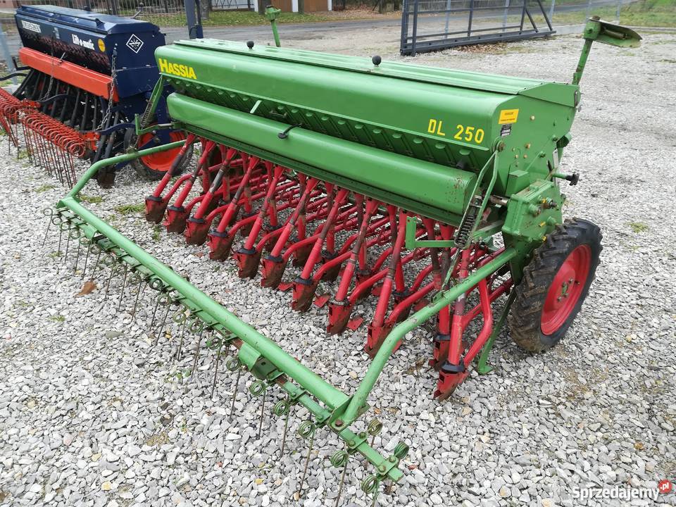 Siewnik Hassia 25 m Cyców