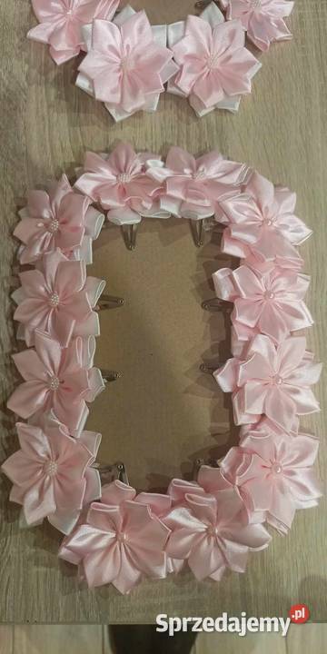 Ręcznie robione spineczki Działyń