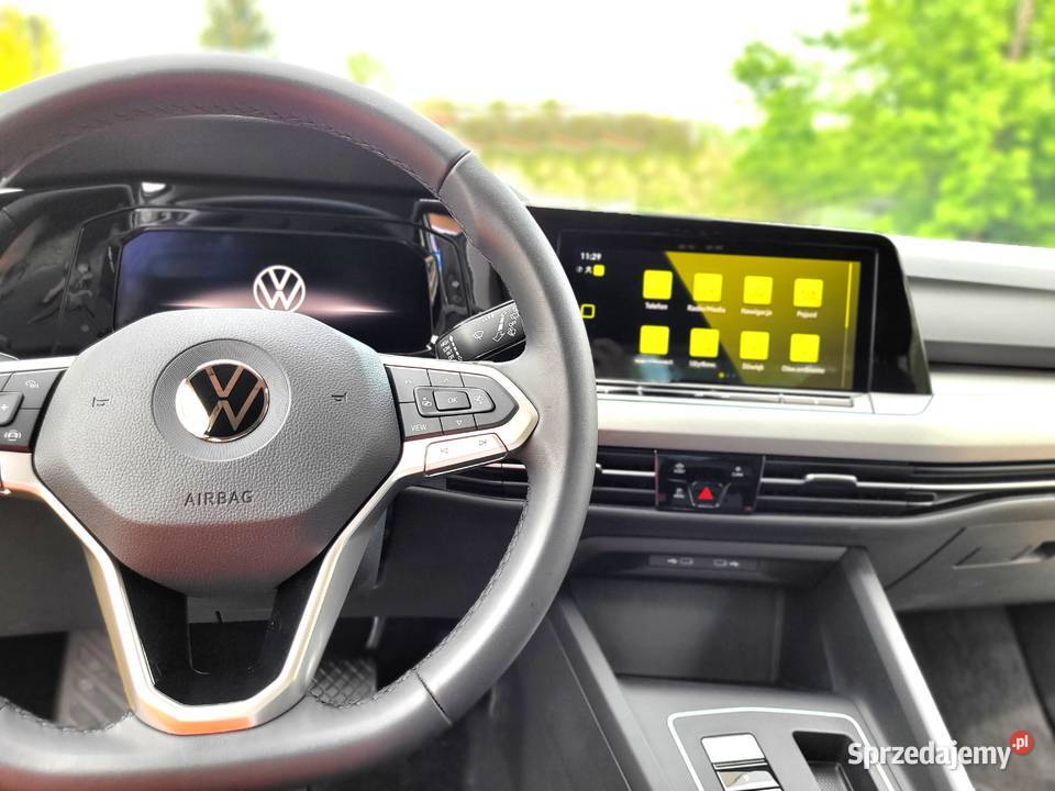 Volkswagen Golf VIII 15 eTSI EVO Life DSG Sandomierz sprzedam