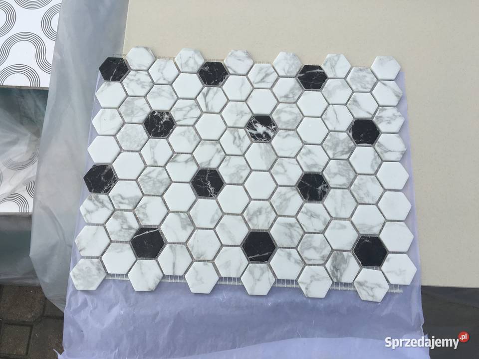 Mozaika spiek kwarcowy hex pattern 1 24x30 firmy Reguły