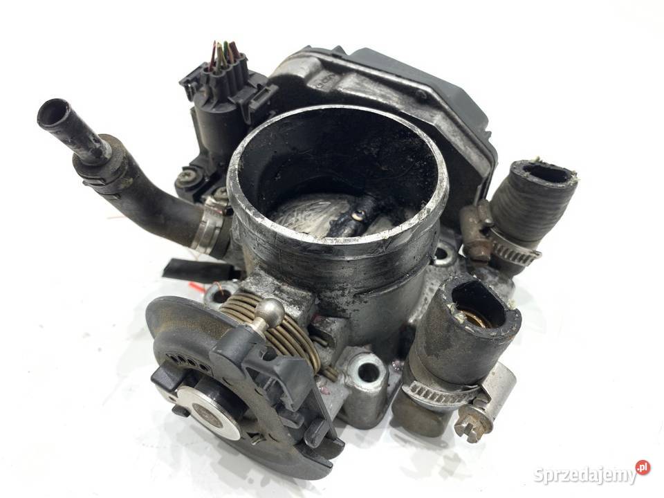 PRZEPUSTNICA AUDI A6 C4 408237210 18 125 9497