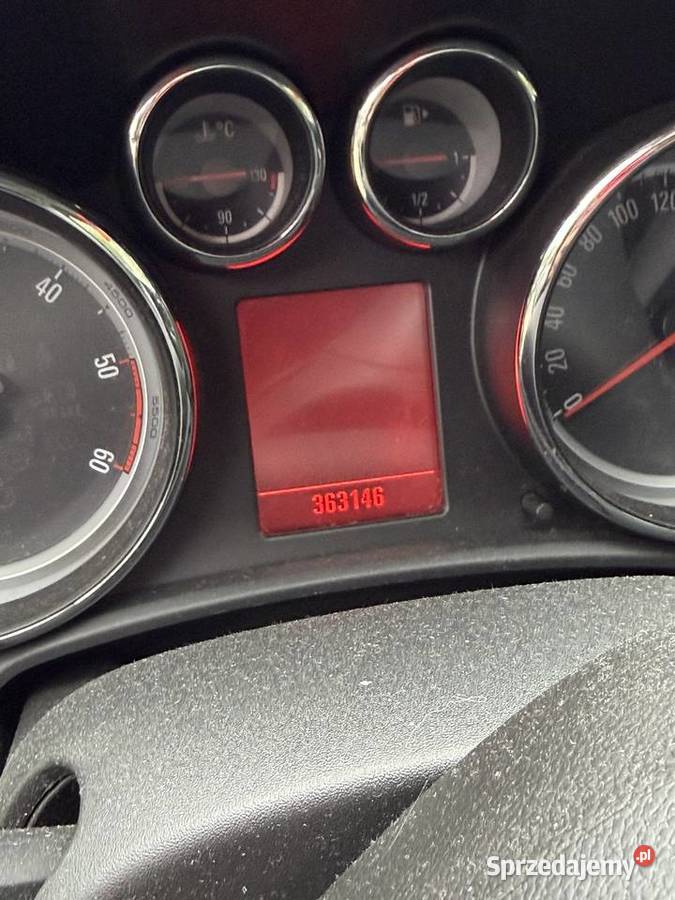 Opel Astra J sport 17 Lutomiersk