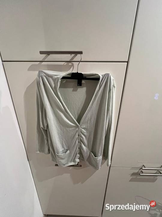 Delikatny miętowy piękny sweterek HM M pomorskie Gdańsk