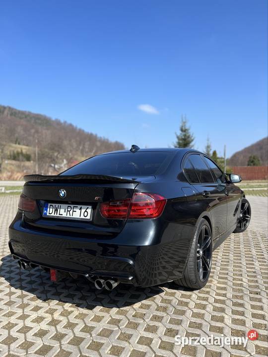 BMW F30 320D 220 światła przeciwmgielne Dzierżoniów