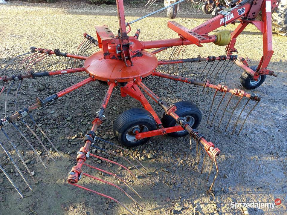 Zgrabiarka karuzelowa Fella TS 335 dn nieuszkodzony podkarpackie Brzostek