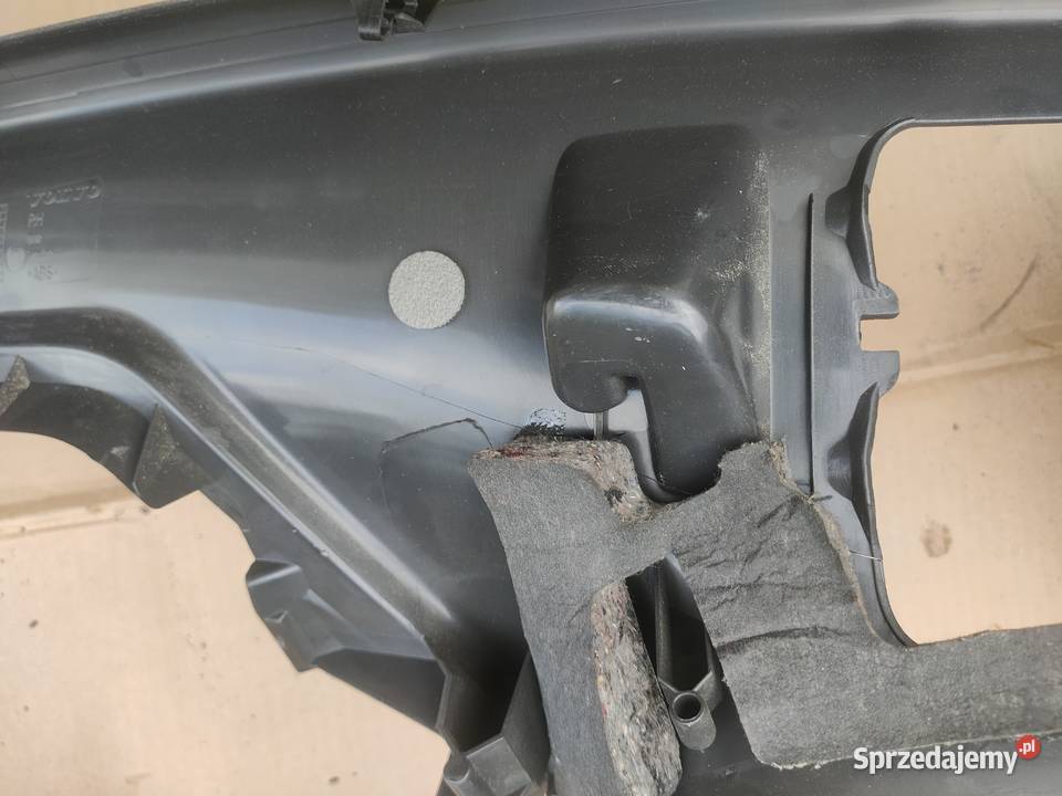 Osłony bagażnika tylnego słupka Volvo V70 II osobowe