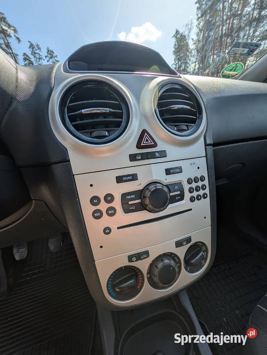 Opel Corsa D 10 2007 Benzyna Tempomat Czujniki Olsztyn sprzedam