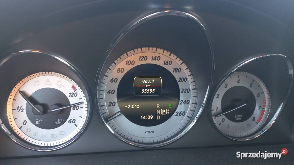 2013 MercedesBenz GLK 350 AMG benzyna mazowieckie Bronisze sprzedam
