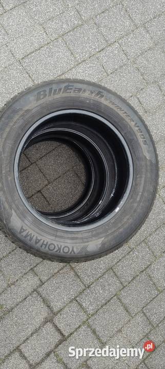 Opony zimowe klasy premium Yokohama bluearth Lwówek Śląski sprzedam