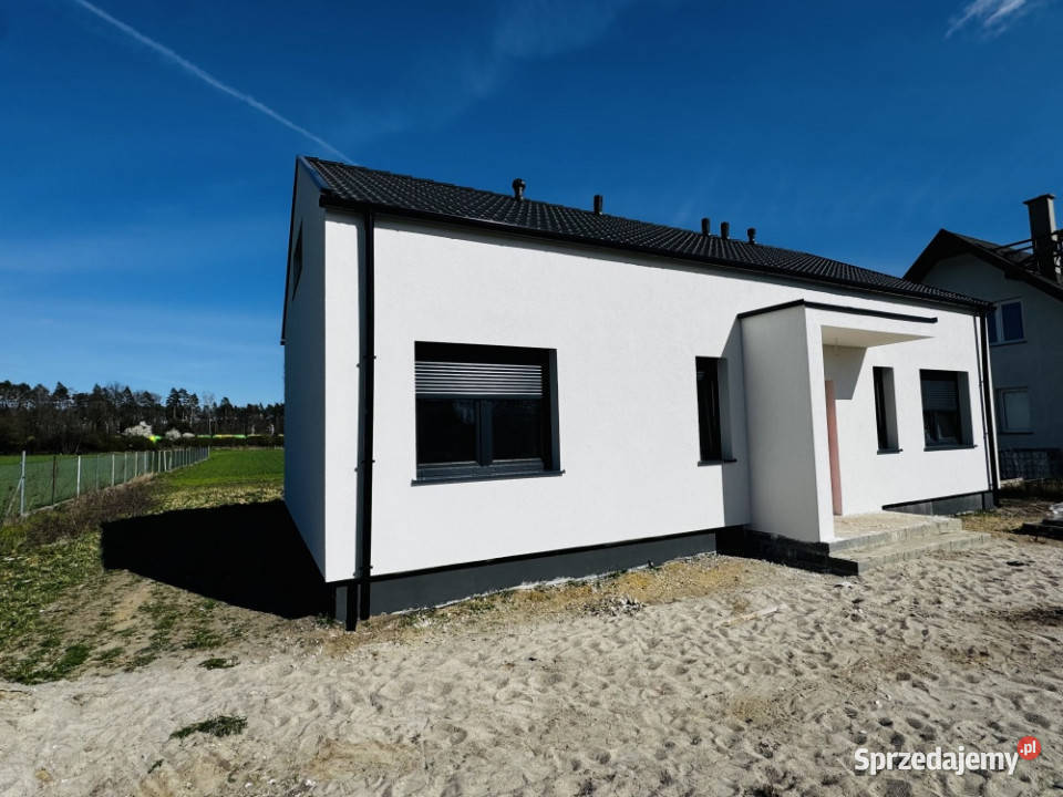 Dom jednorodzinny stan deweloperski Kostrzyn cegła