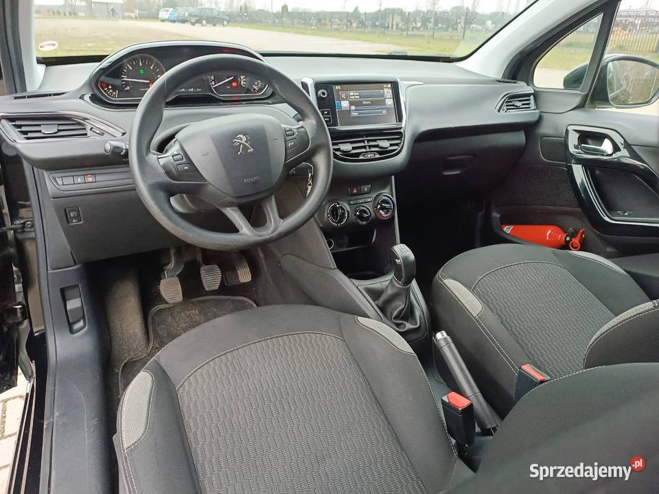 Peugeot 208 2016r 16 BlueHDi 100 Turek